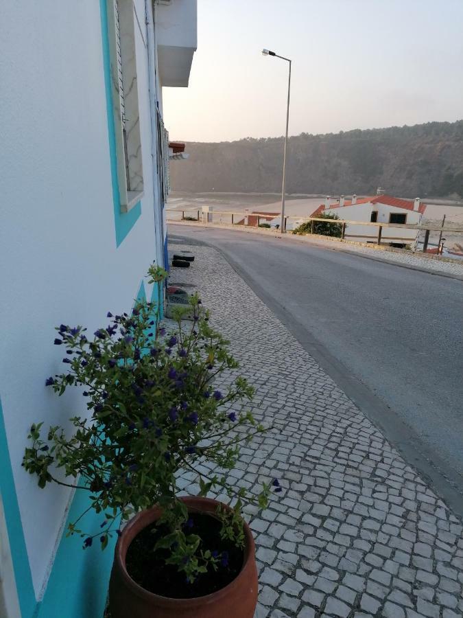 Carlo'S Beach Guest House Praia de Odeceixe Esterno foto